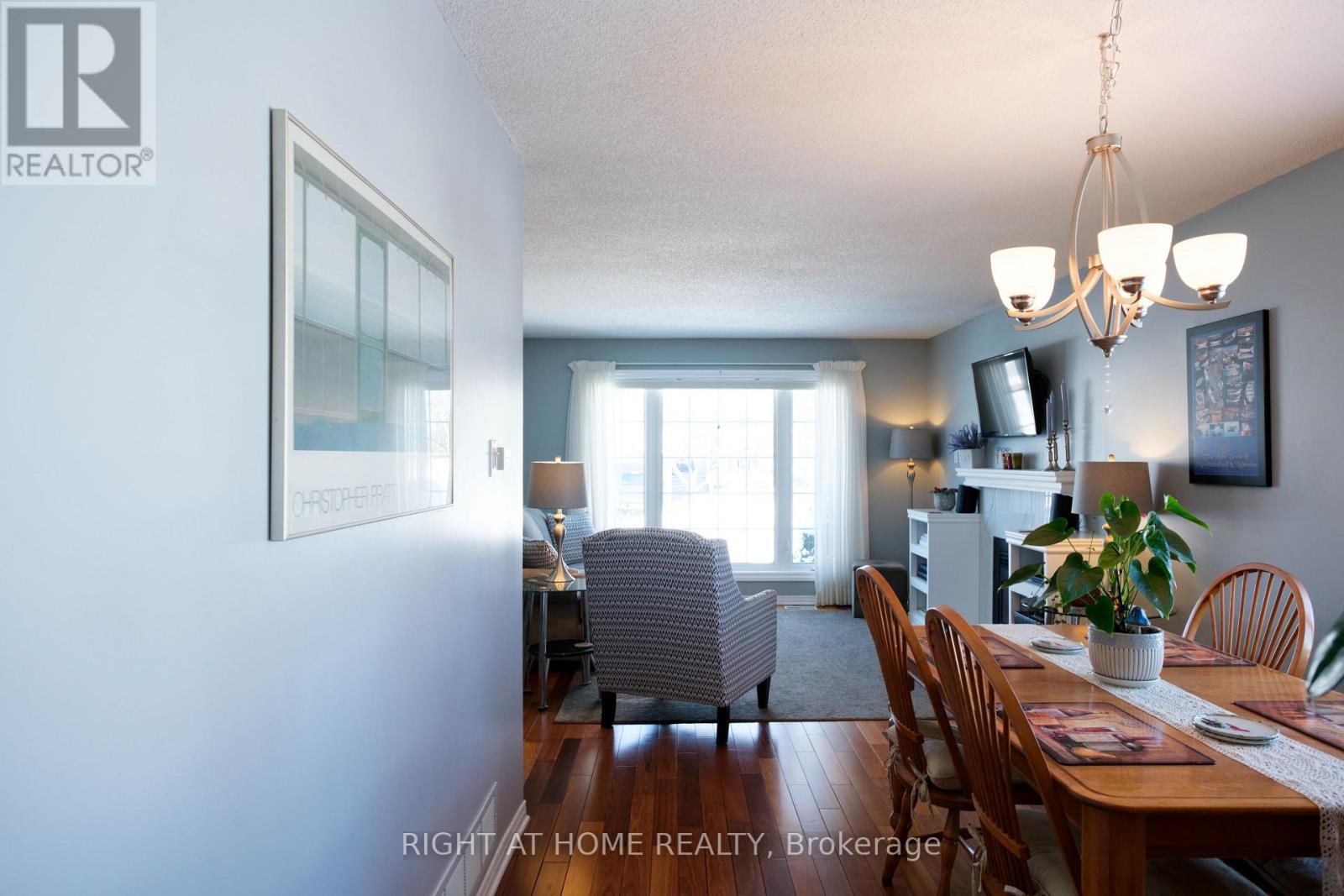 23 FAIRVIEW CRESCENT - Photo 5 of 25, Arnprior, Ontario