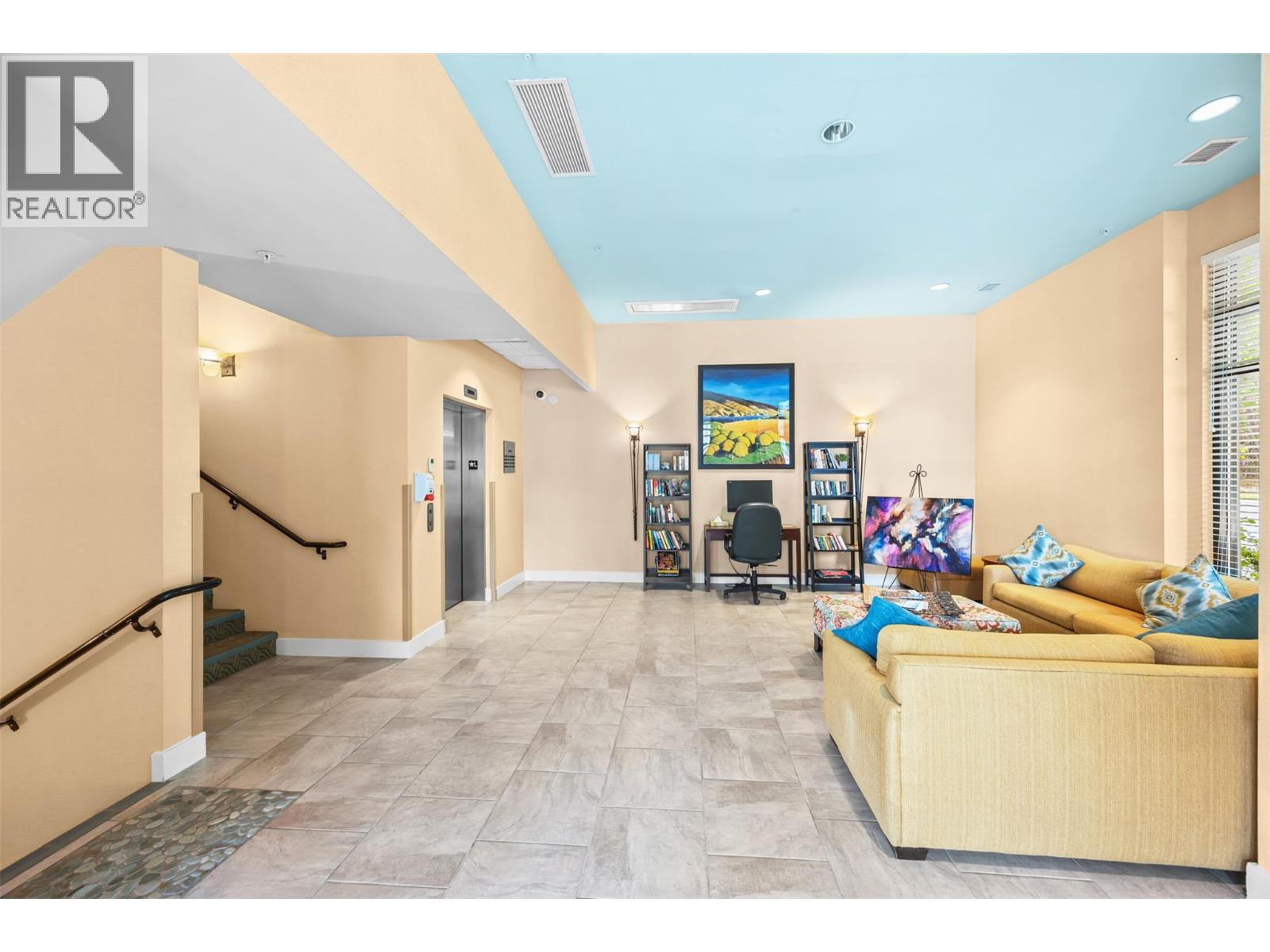 12811 Lakeshore Drive S Unit# 633/634, Summerland