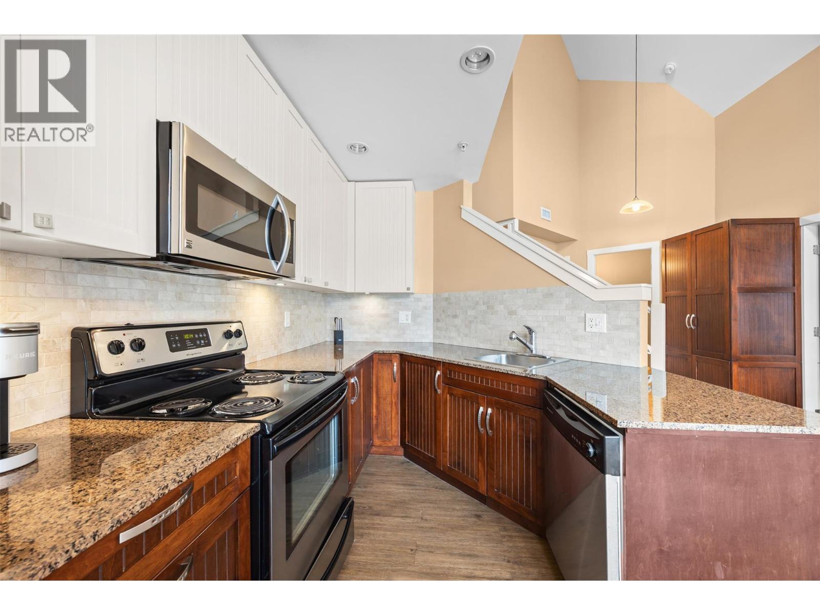 12811 Lakeshore Drive S Unit# 633/634, Summerland