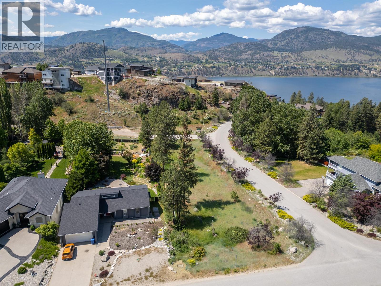 244 Heritage Boulevard, Okanagan Falls