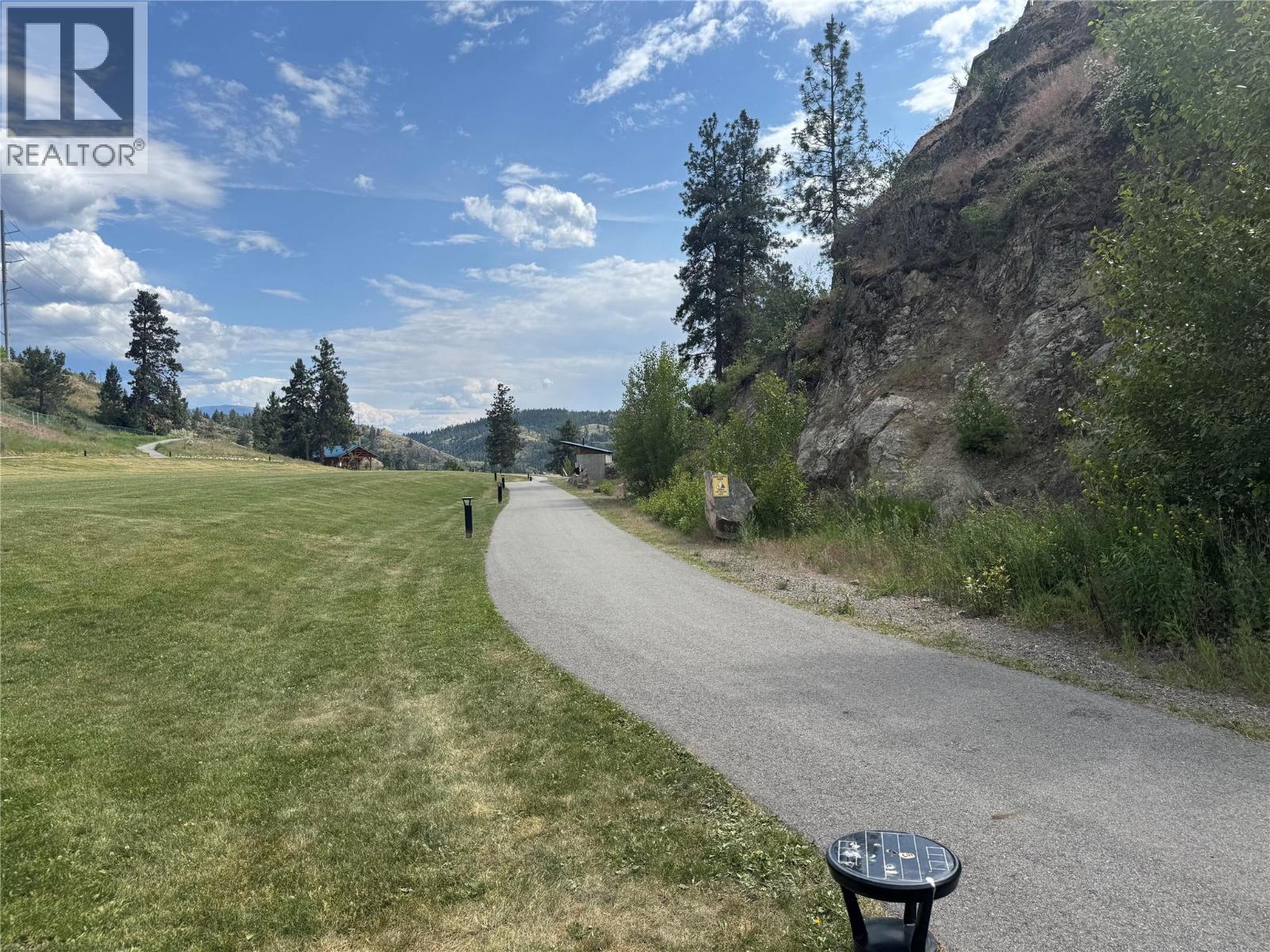 244 Heritage Boulevard, Okanagan Falls