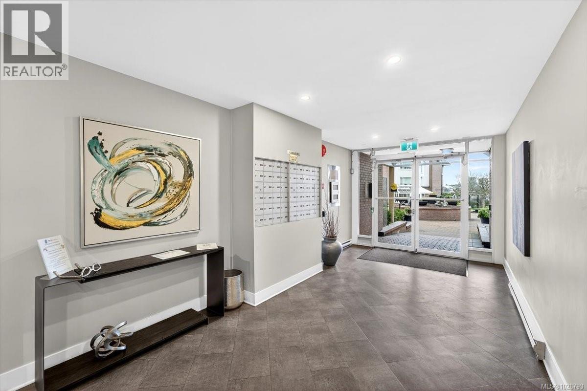 216 50 SONGHEES Road, Victoria