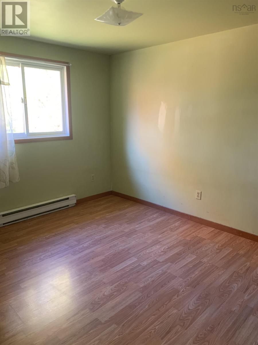 Property 16 of 42 of 3 Alexander Crescent