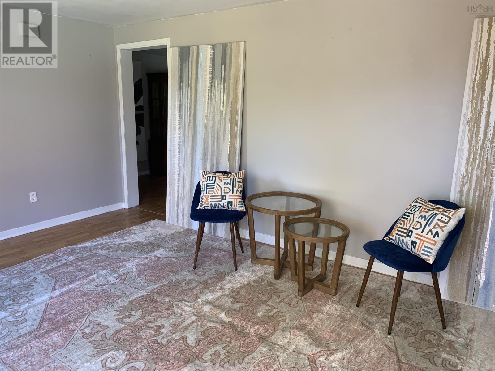 Property 22 of 42 of 3 Alexander Crescent