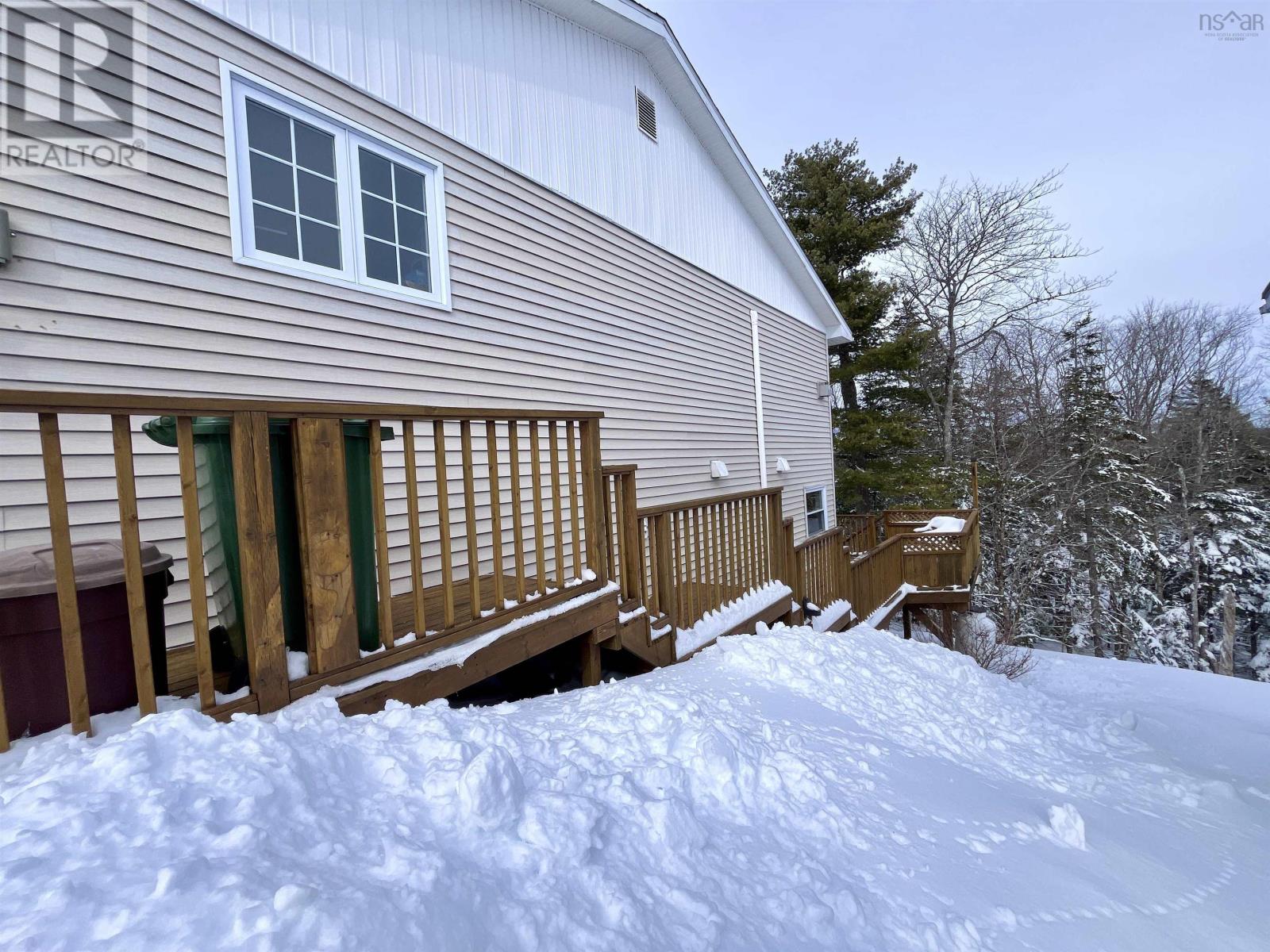 Property 33 of 46 of 225 Cavalier Drive