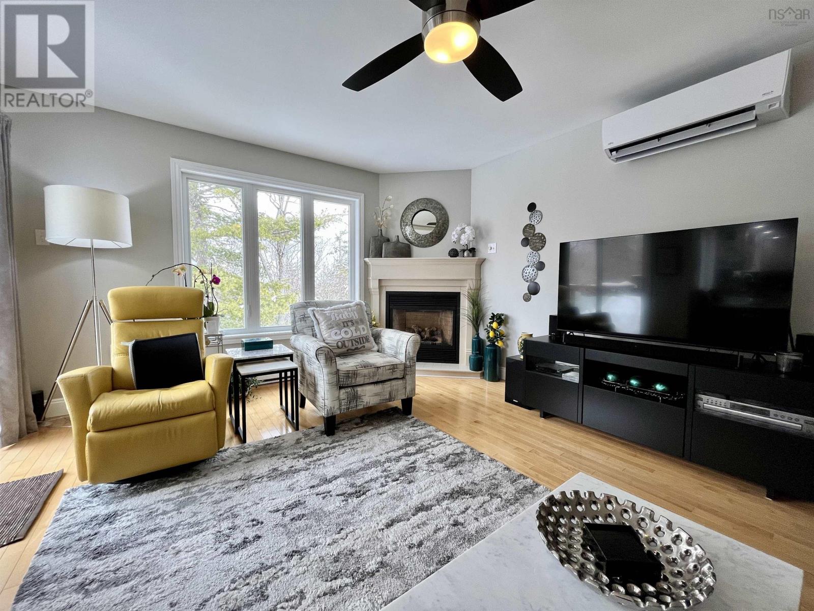 Property 17 of 46 of 225 Cavalier Drive