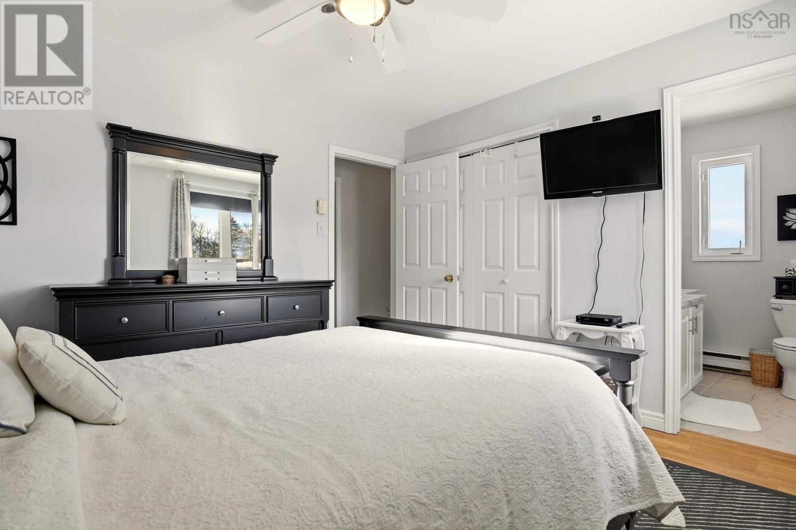 Property 20 of 46 of 225 Cavalier Drive