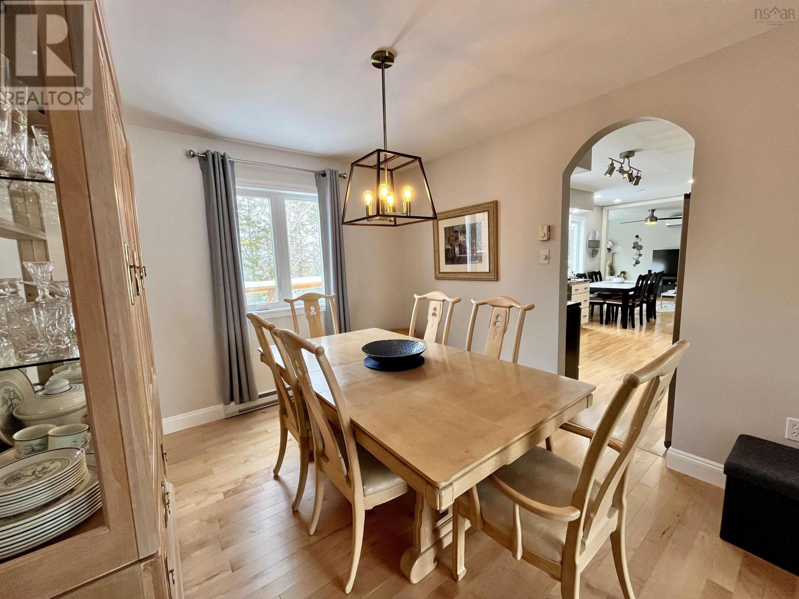 Property 9 of 46 of 225 Cavalier Drive