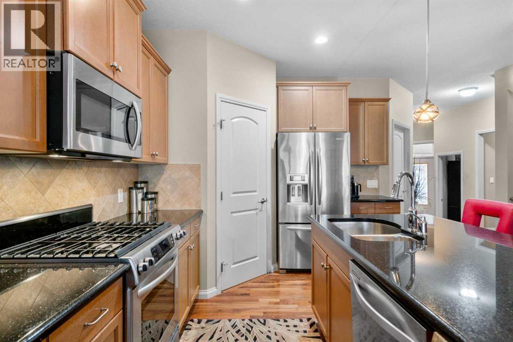 223 Sunset Square, Cochrane