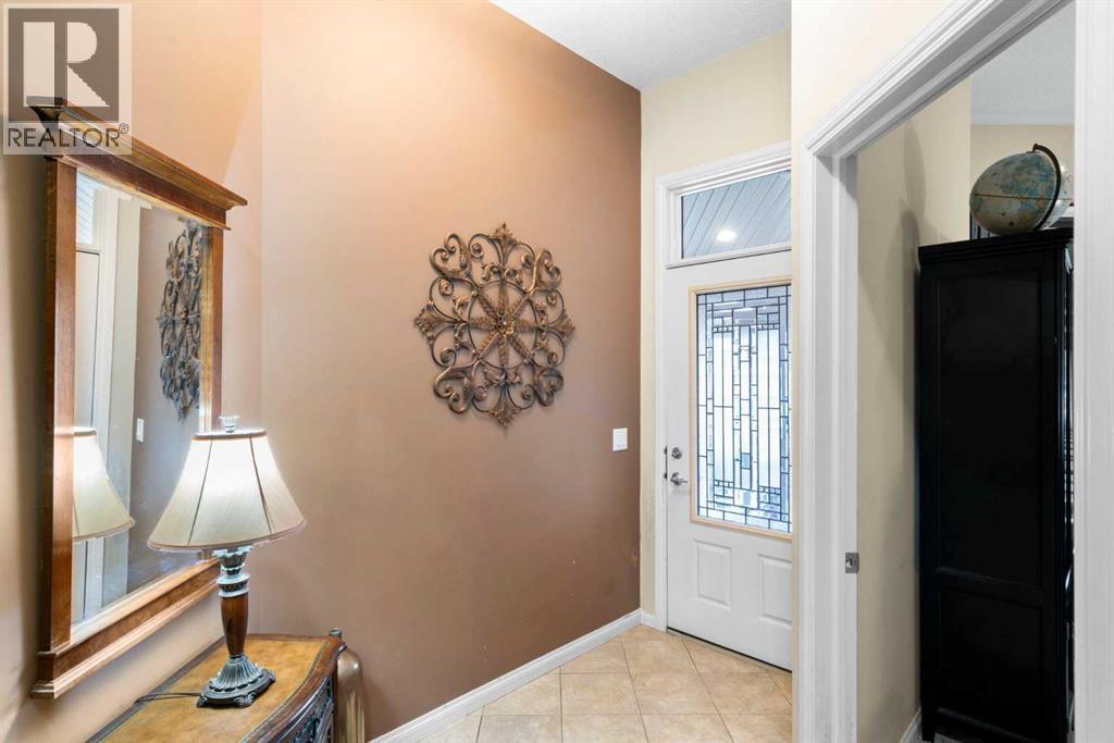 223 Sunset Square, Cochrane