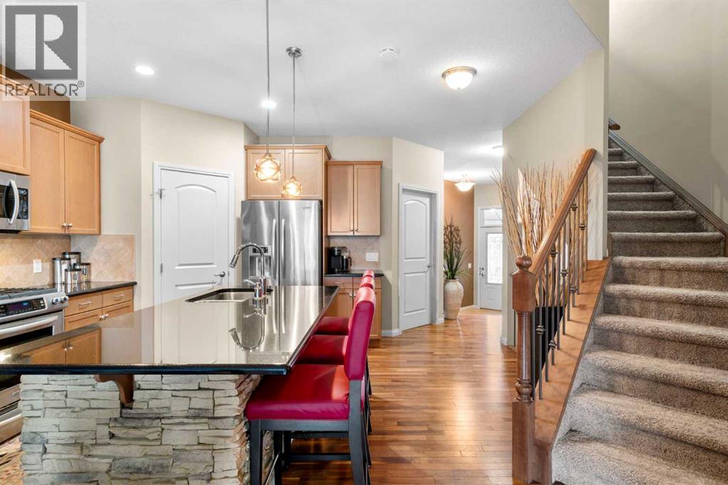 223 Sunset Square, Cochrane