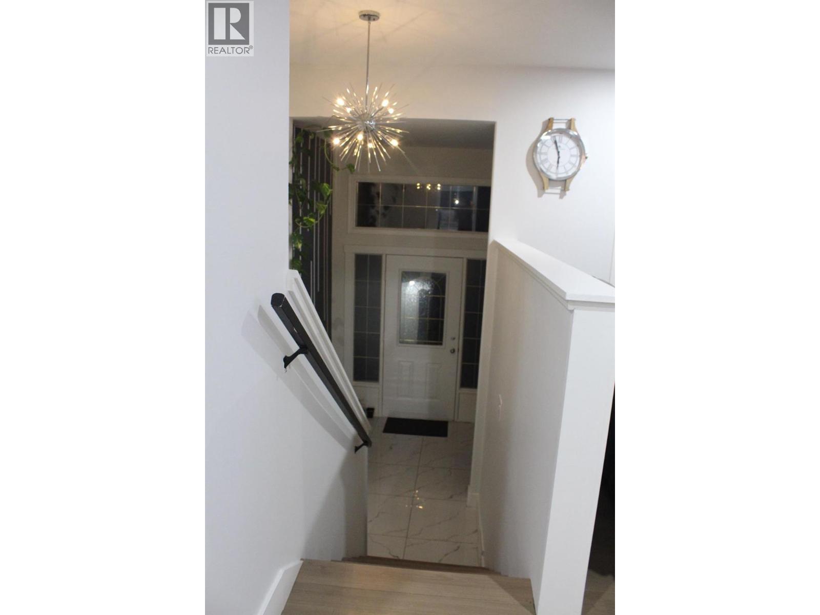  320 Felix Road, Kelowna