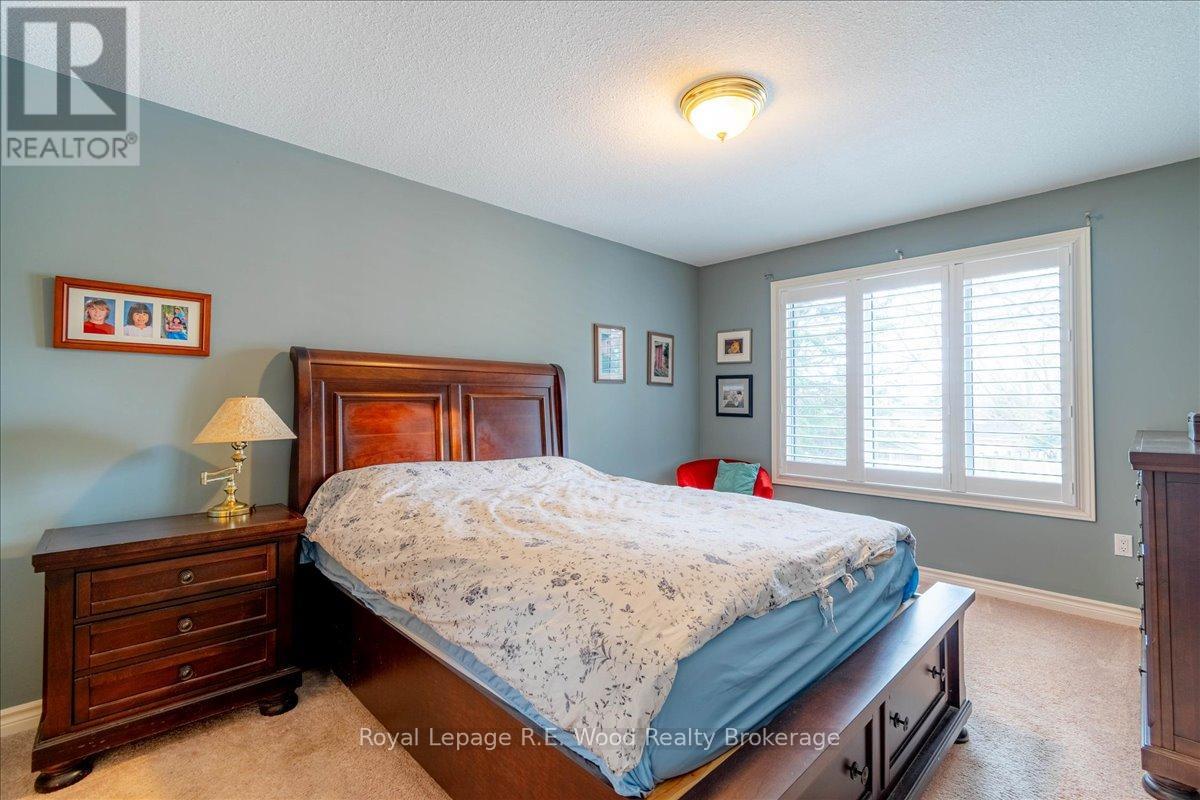 4-bedroom home for sale at 27 WOODSIDE DRIVE, Tillsonburg ON · photo 23 of 39