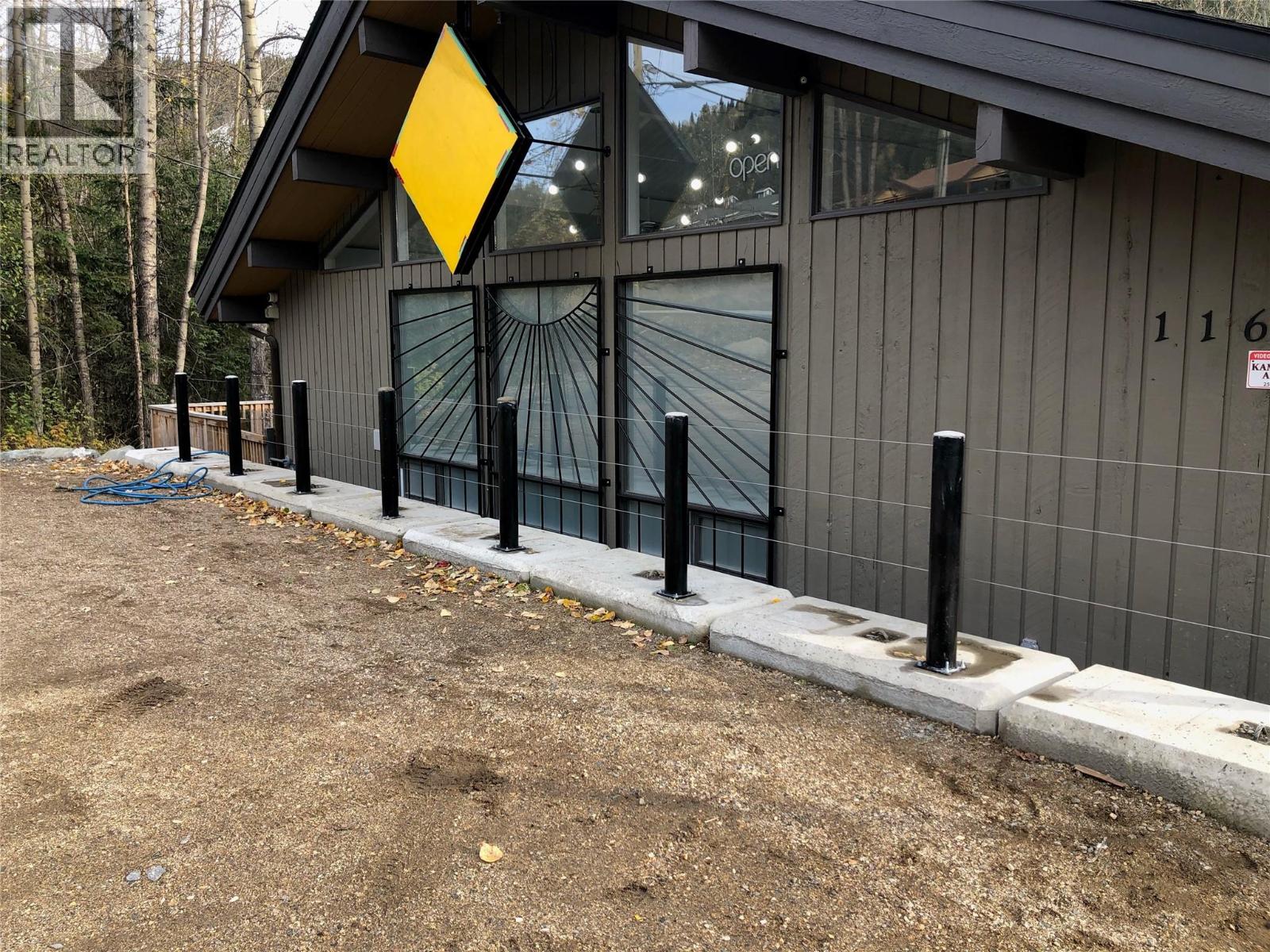 1160 SUN PEAKS Road - photo 2