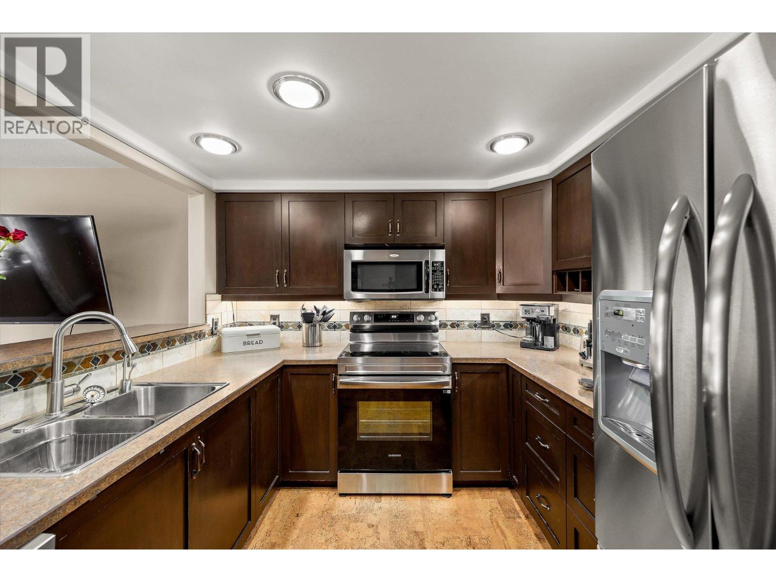  2014 Southview Avenue, Kelowna