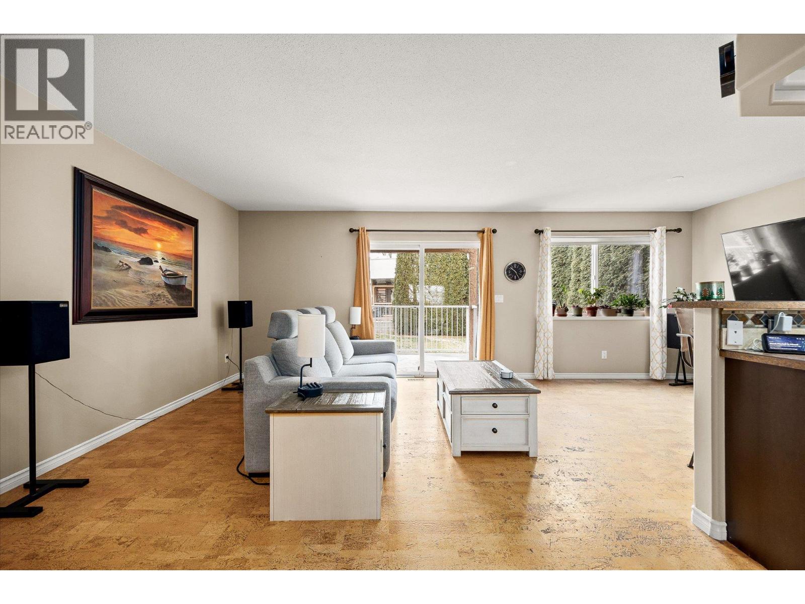  2014 Southview Avenue, Kelowna