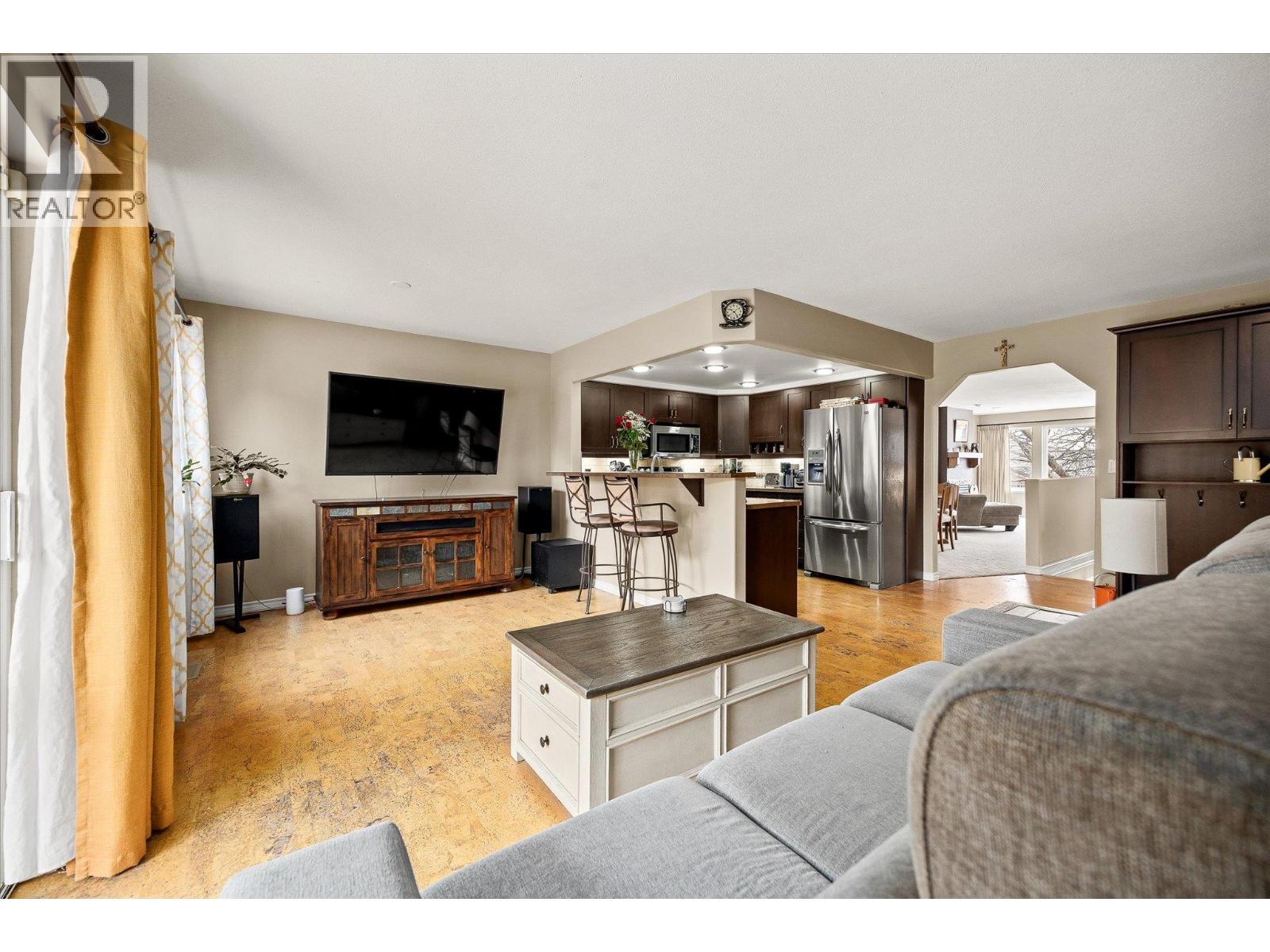  2014 Southview Avenue, Kelowna