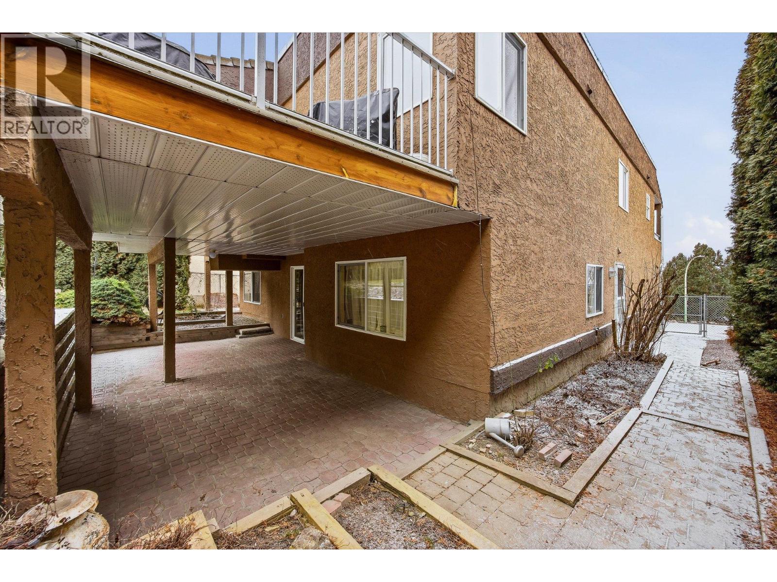  2014 Southview Avenue, Kelowna