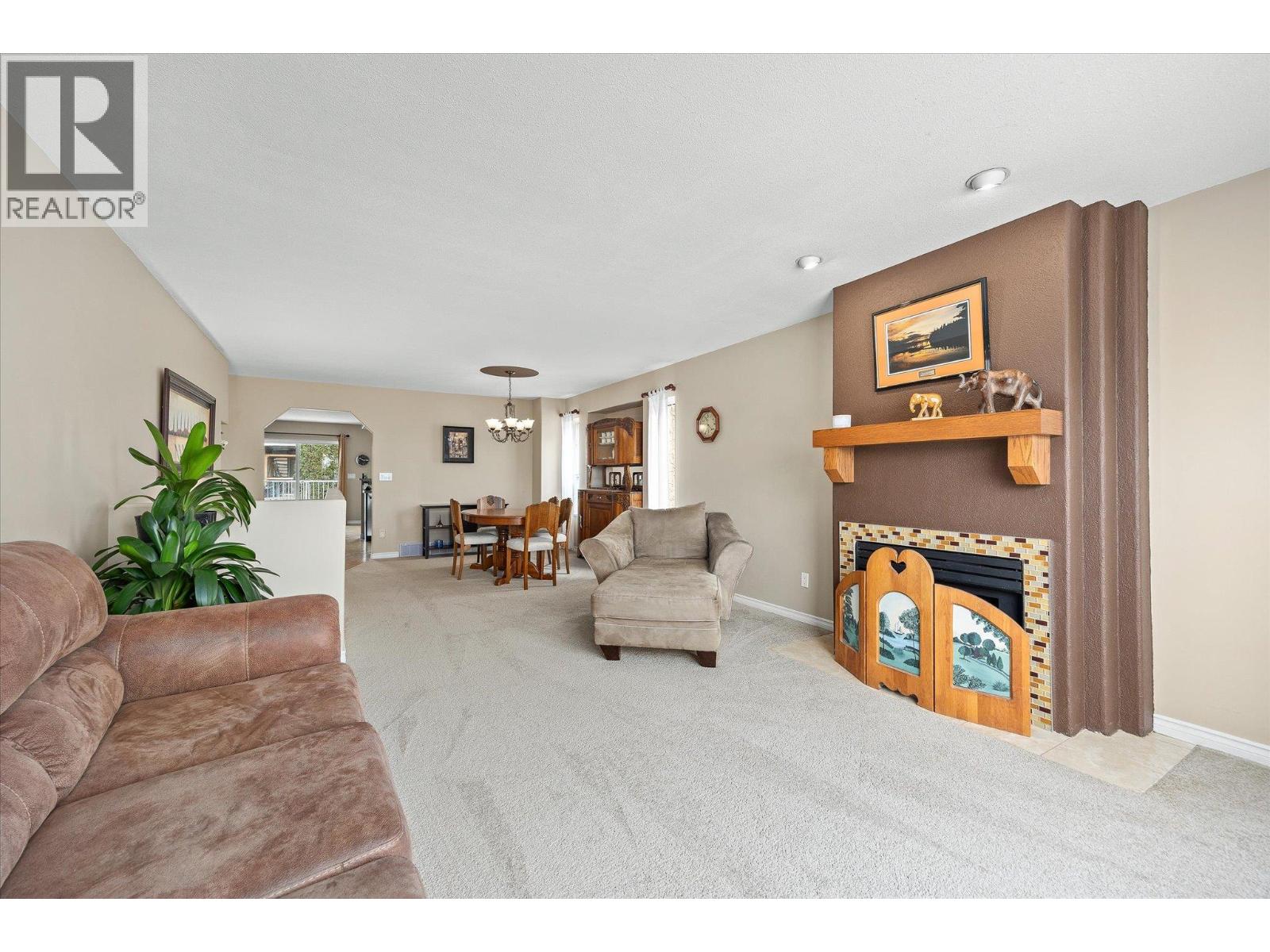  2014 Southview Avenue, Kelowna