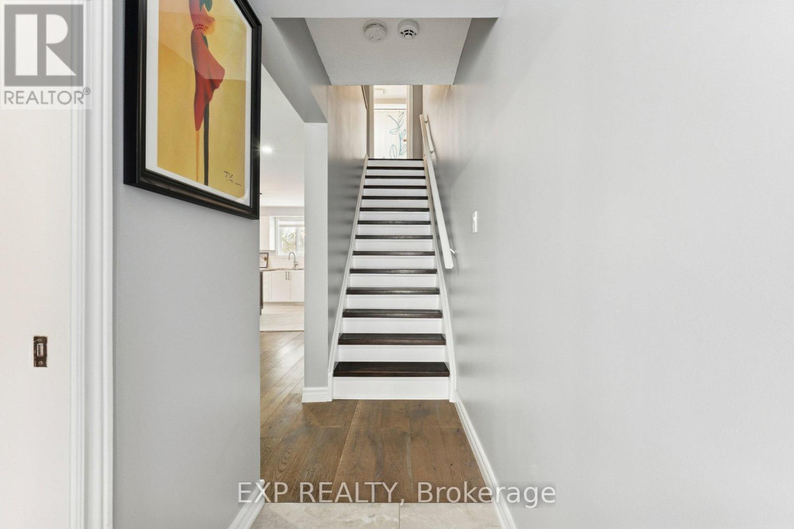 243 COVENTRY COURT - Photo 5 of 50, Oshawa (Eastdale), Ontario