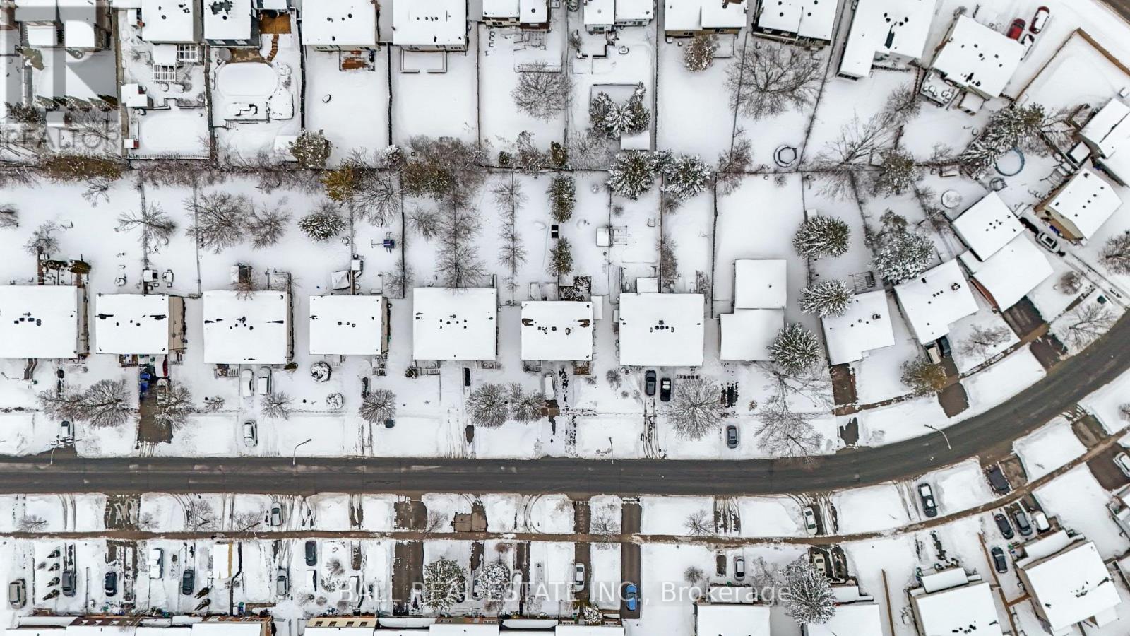 2048 WALKER AVENUE - Photo 5 of 50, Peterborough (Ashburnham Ward 4), Ontario