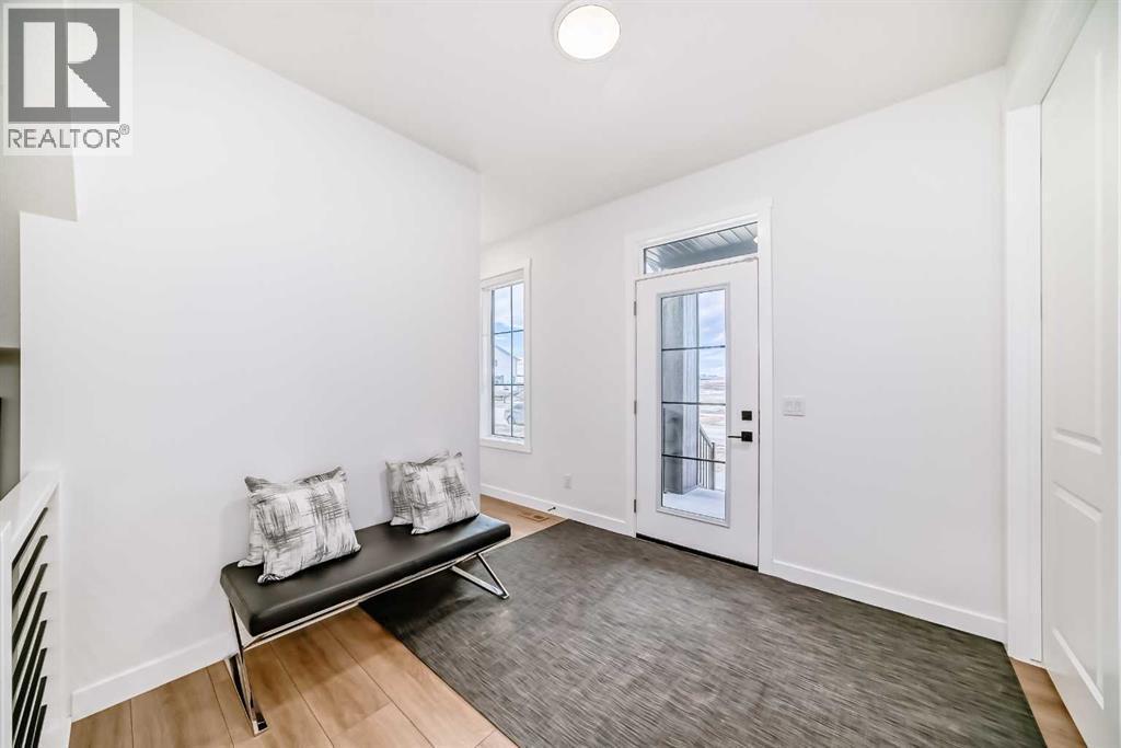 605 Sailfin Drive - Photo 3 of 48, Rural Rocky View County, Alberta