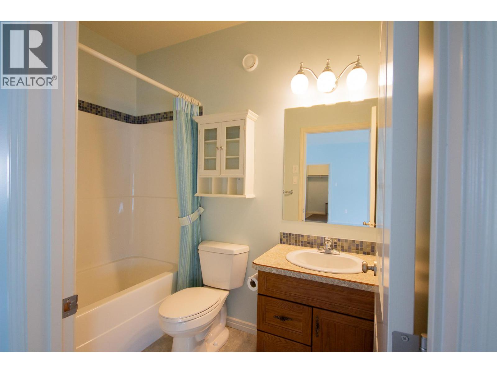 #1 11001 17 STREET - 8