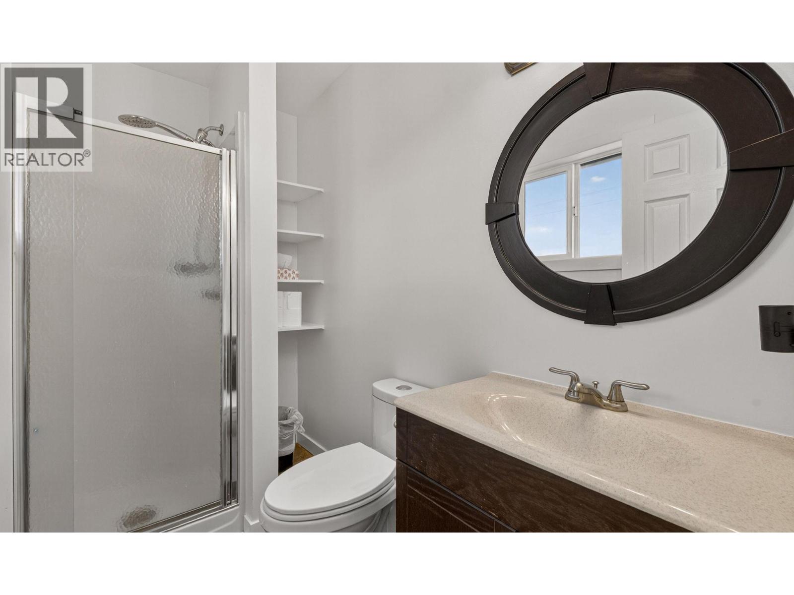  9710 Okanagan Centre Road East, Lake Country