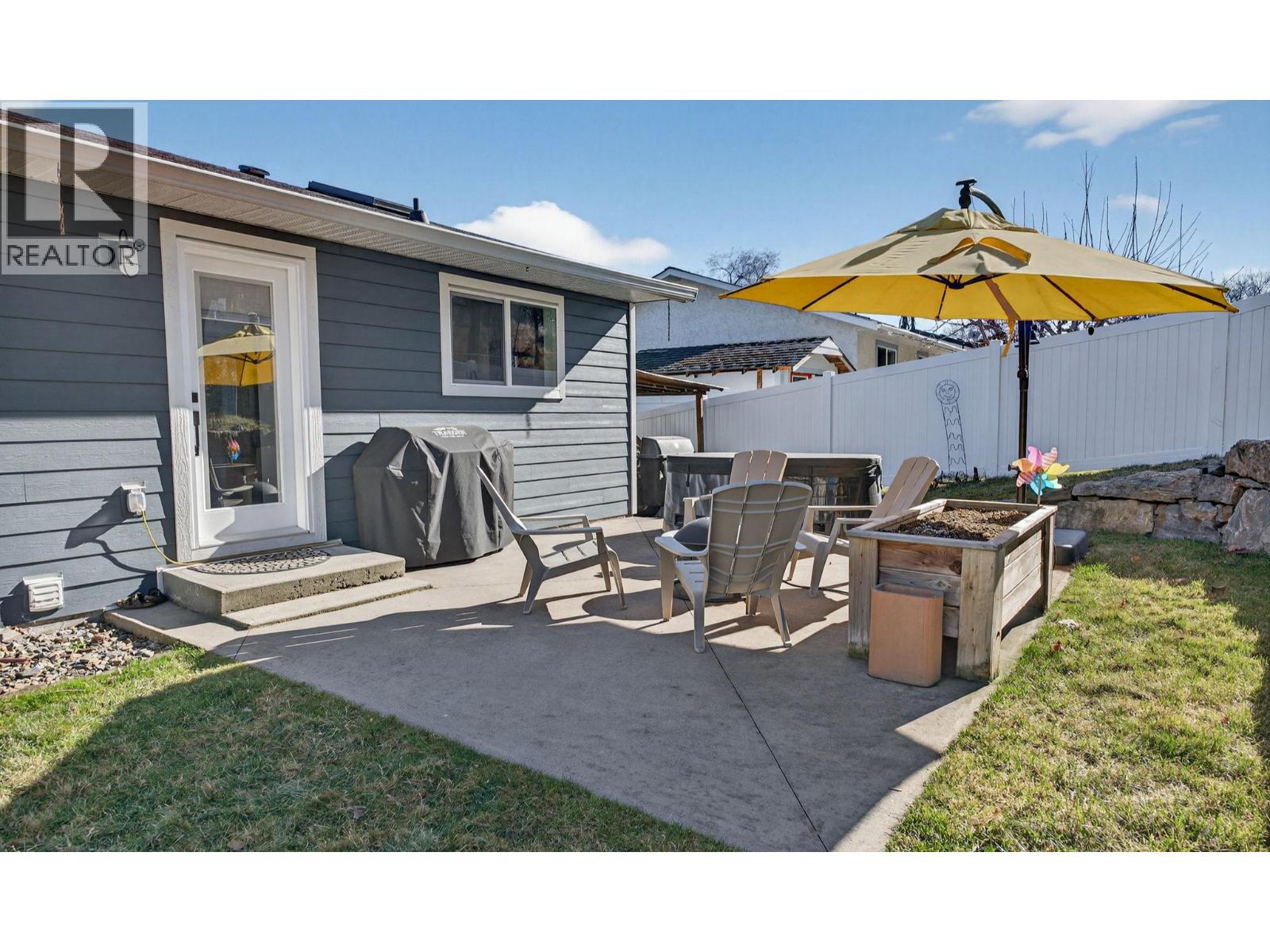  9710 Okanagan Centre Road East, Lake Country