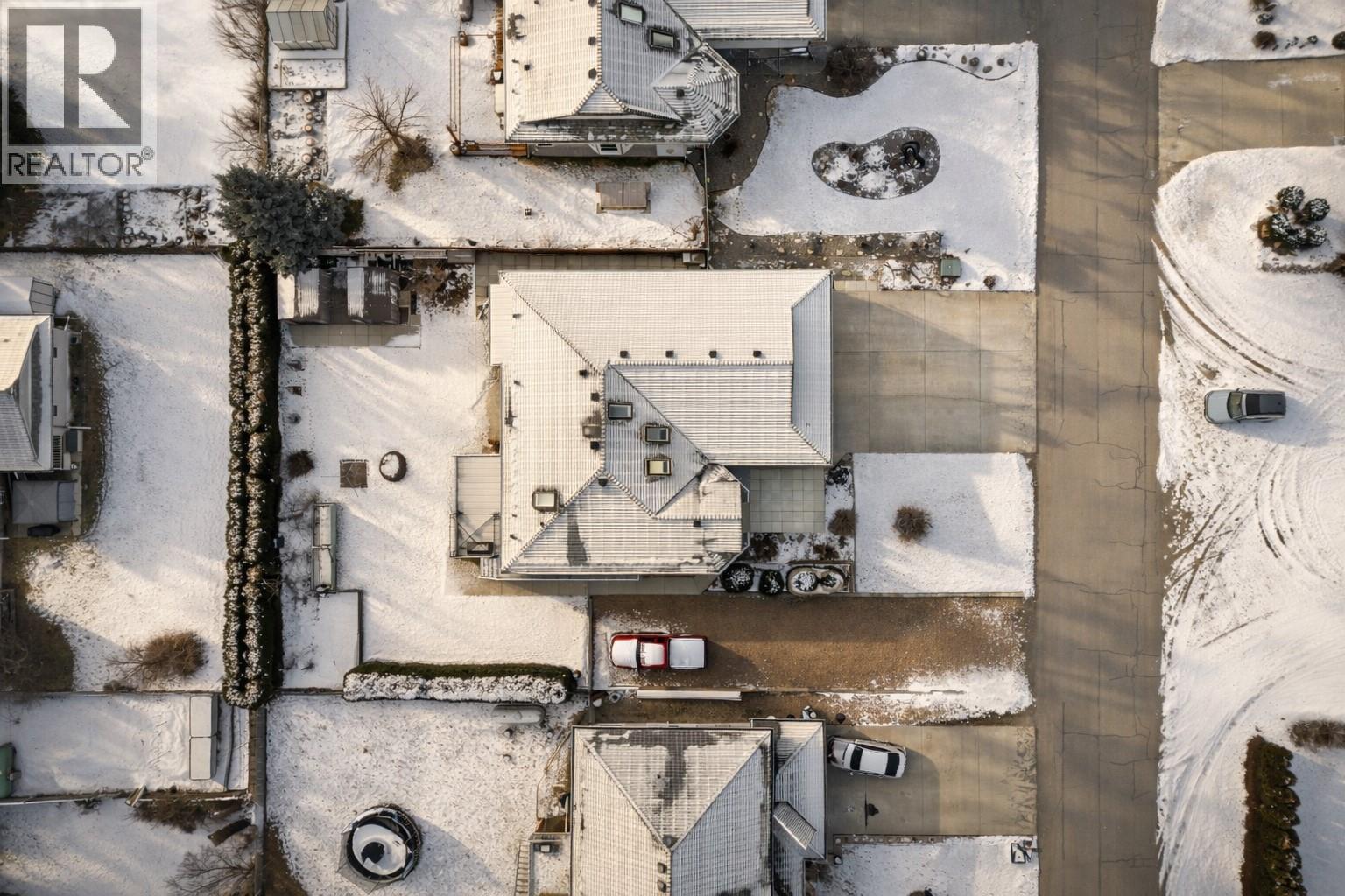 381 Robin Drive, Barriere