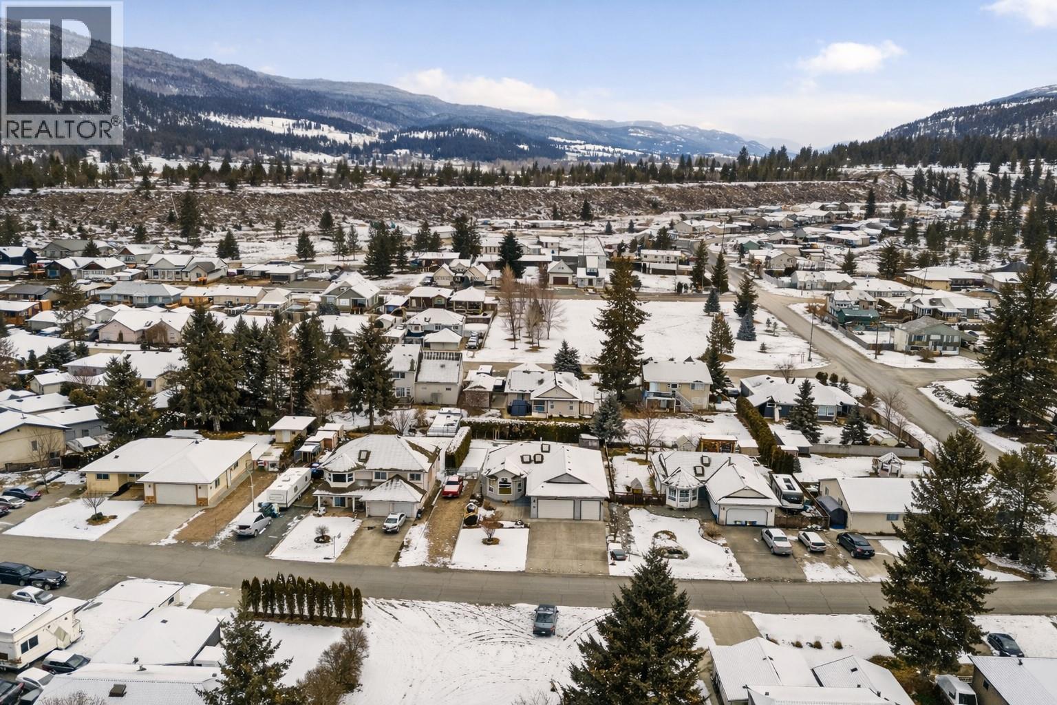 381 Robin Drive, Barriere