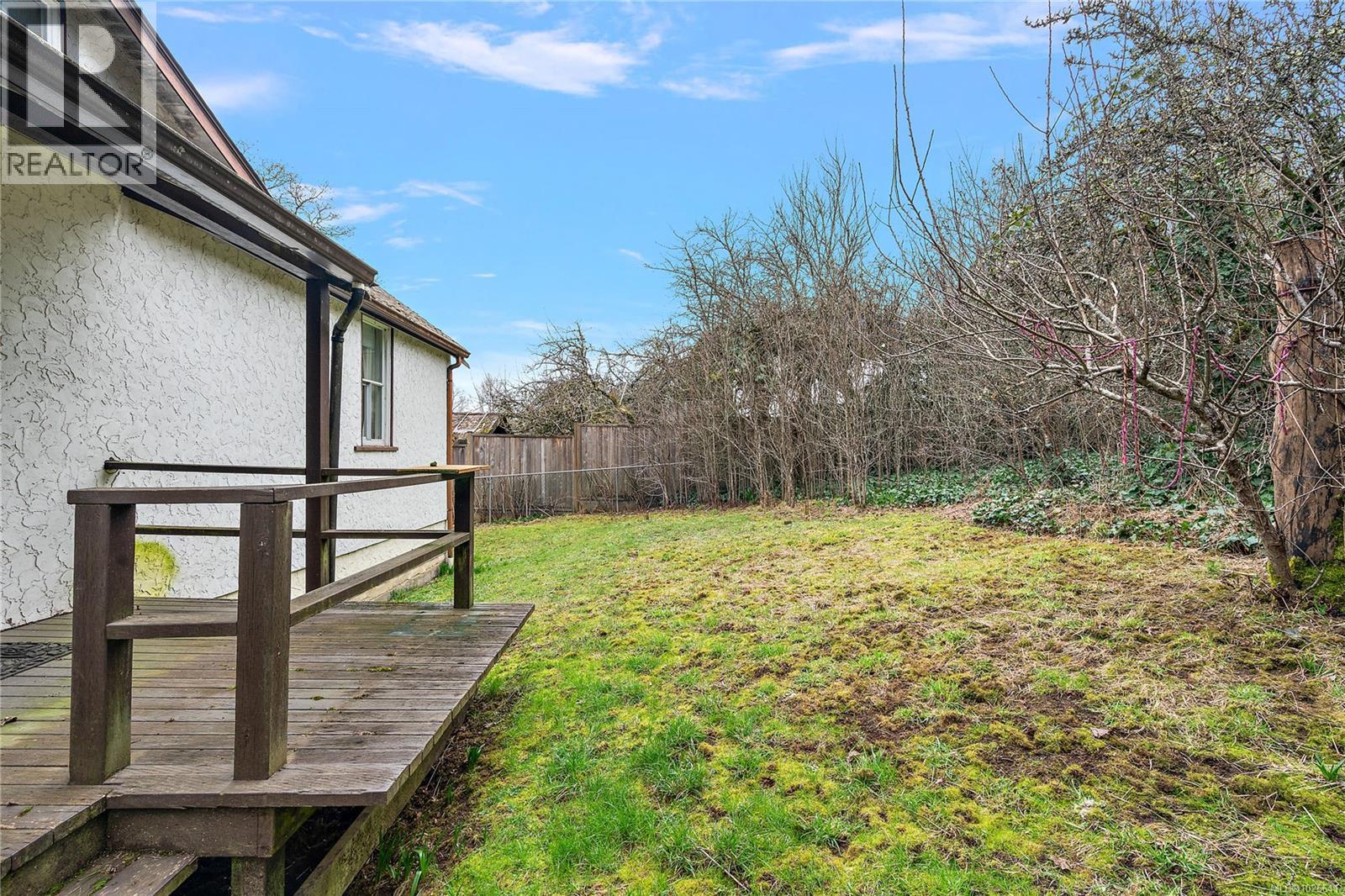  1085 Primrose Road, Saanich