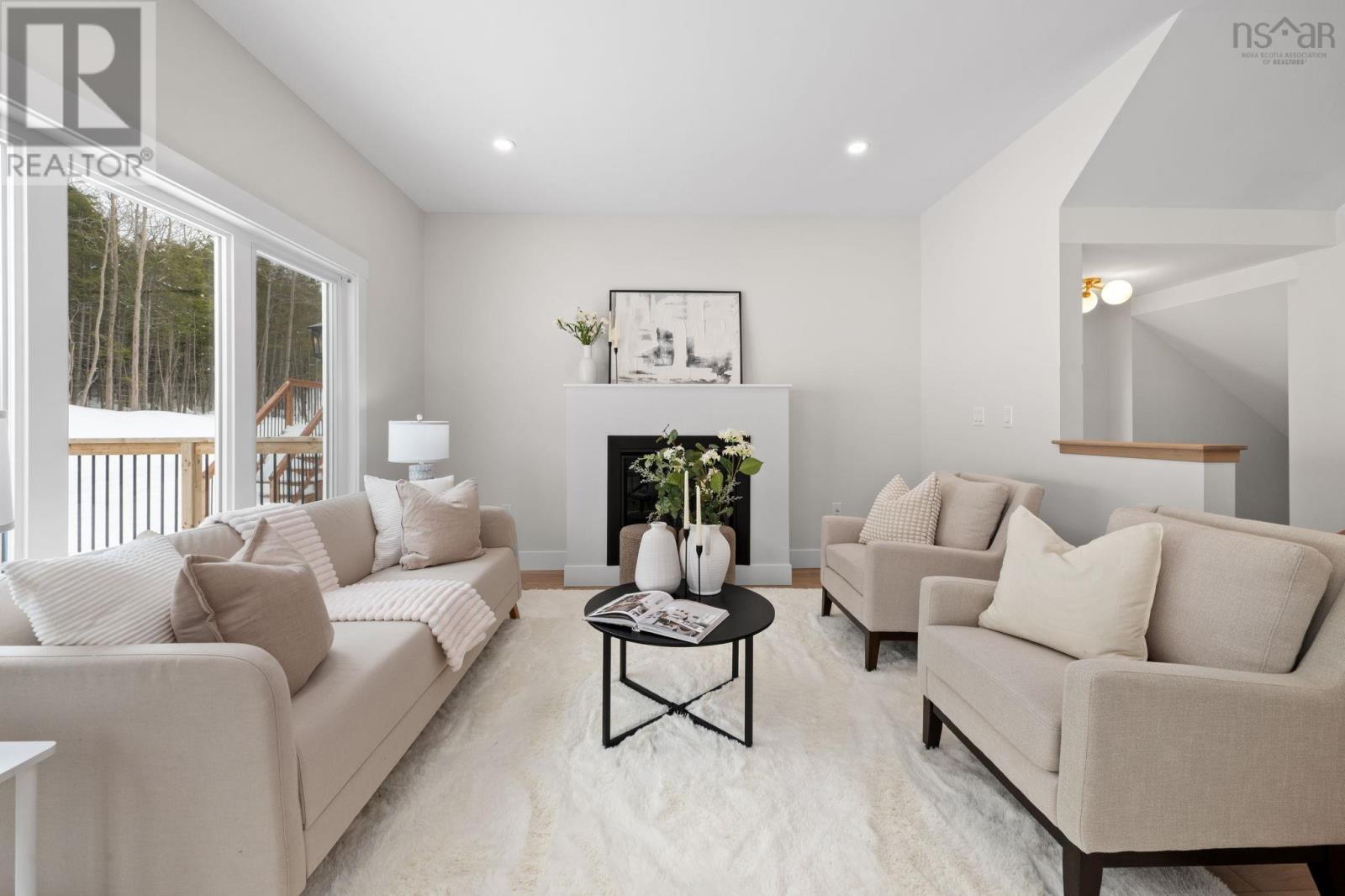 Property 20 of 49 of 70 Pearlgarden Close