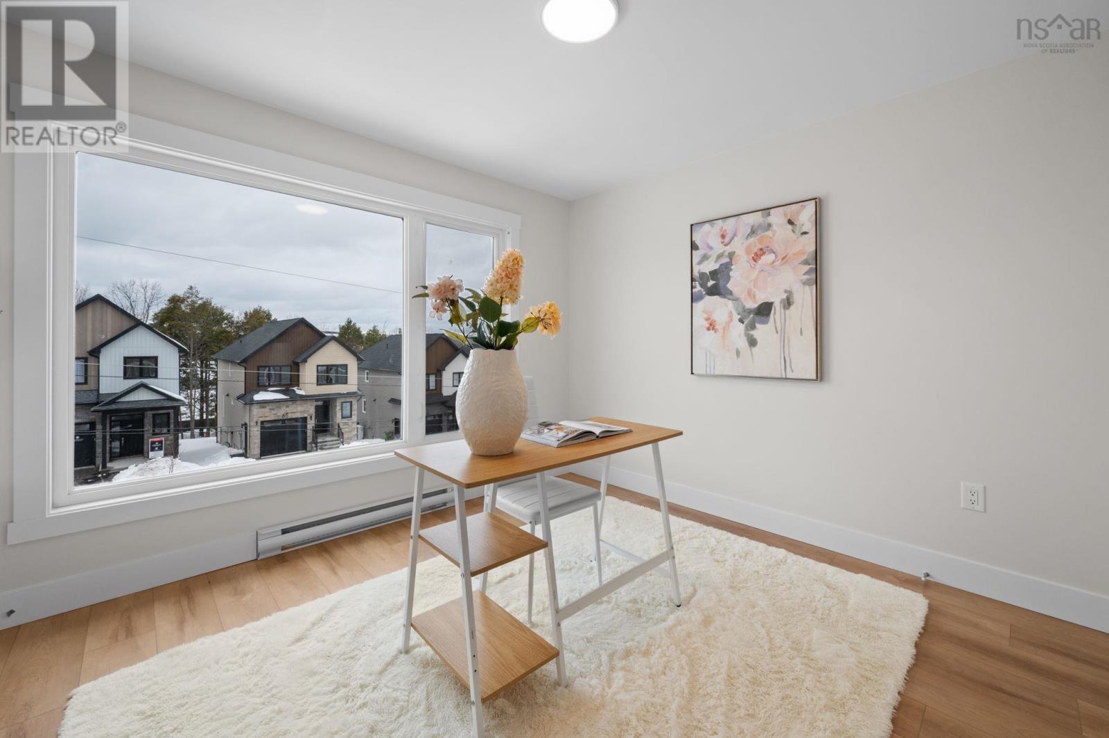 Property 31 of 49 of 70 Pearlgarden Close