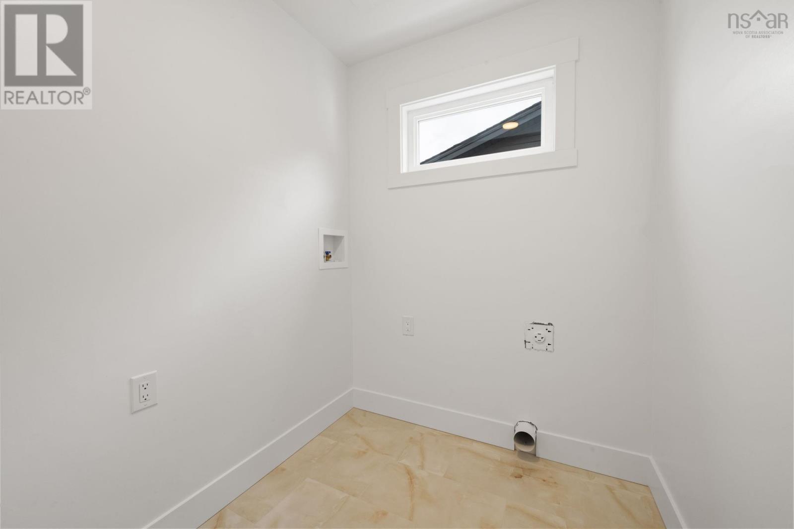 Property 39 of 49 of 70 Pearlgarden Close