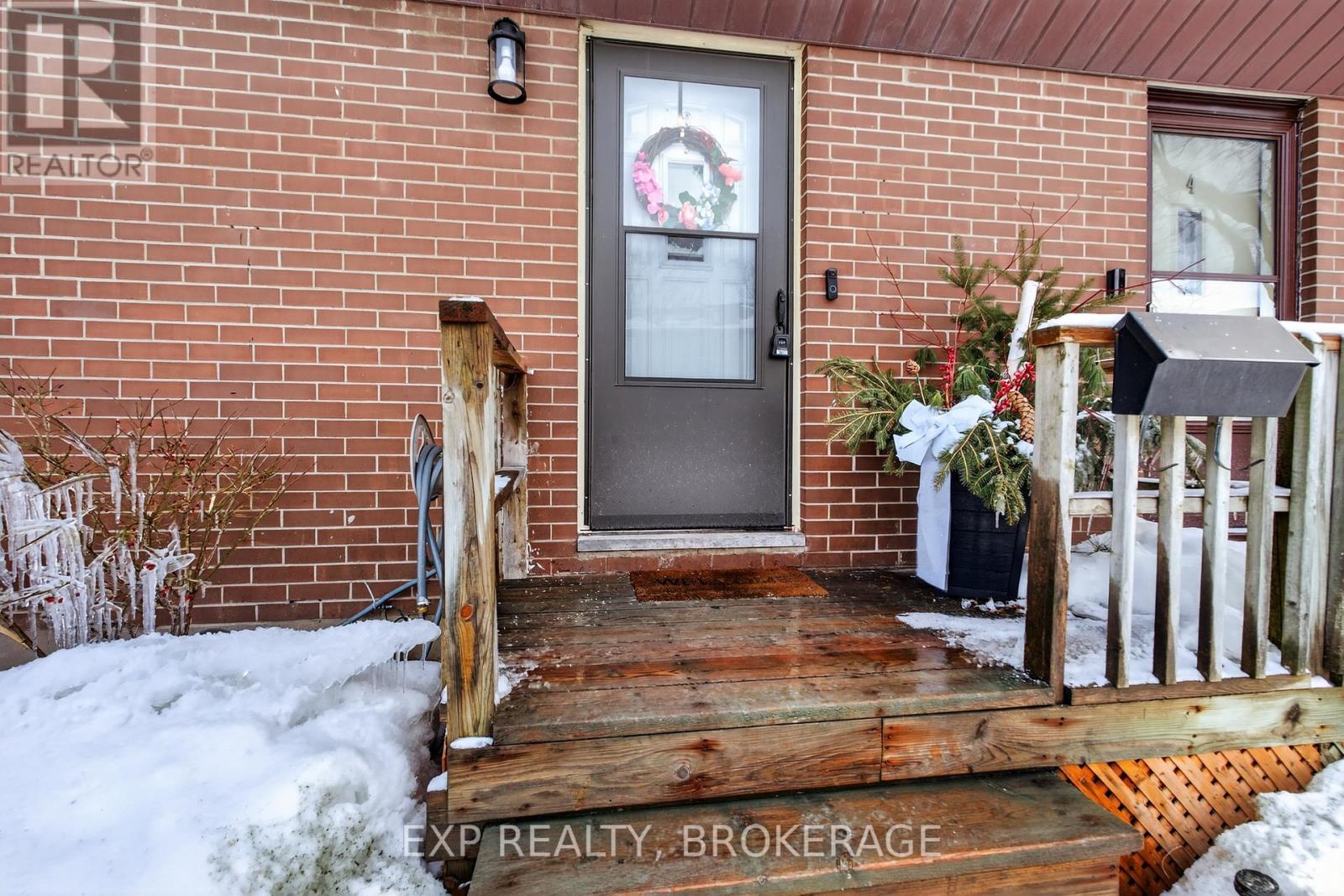 3 - 126 NOTCH HILL ROAD - Photo 3 of 27, Kingston (Central City West), Ontario