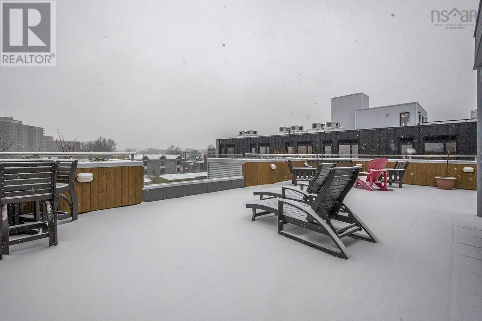 Property 33 of 41 of 213 5677 Harris Street