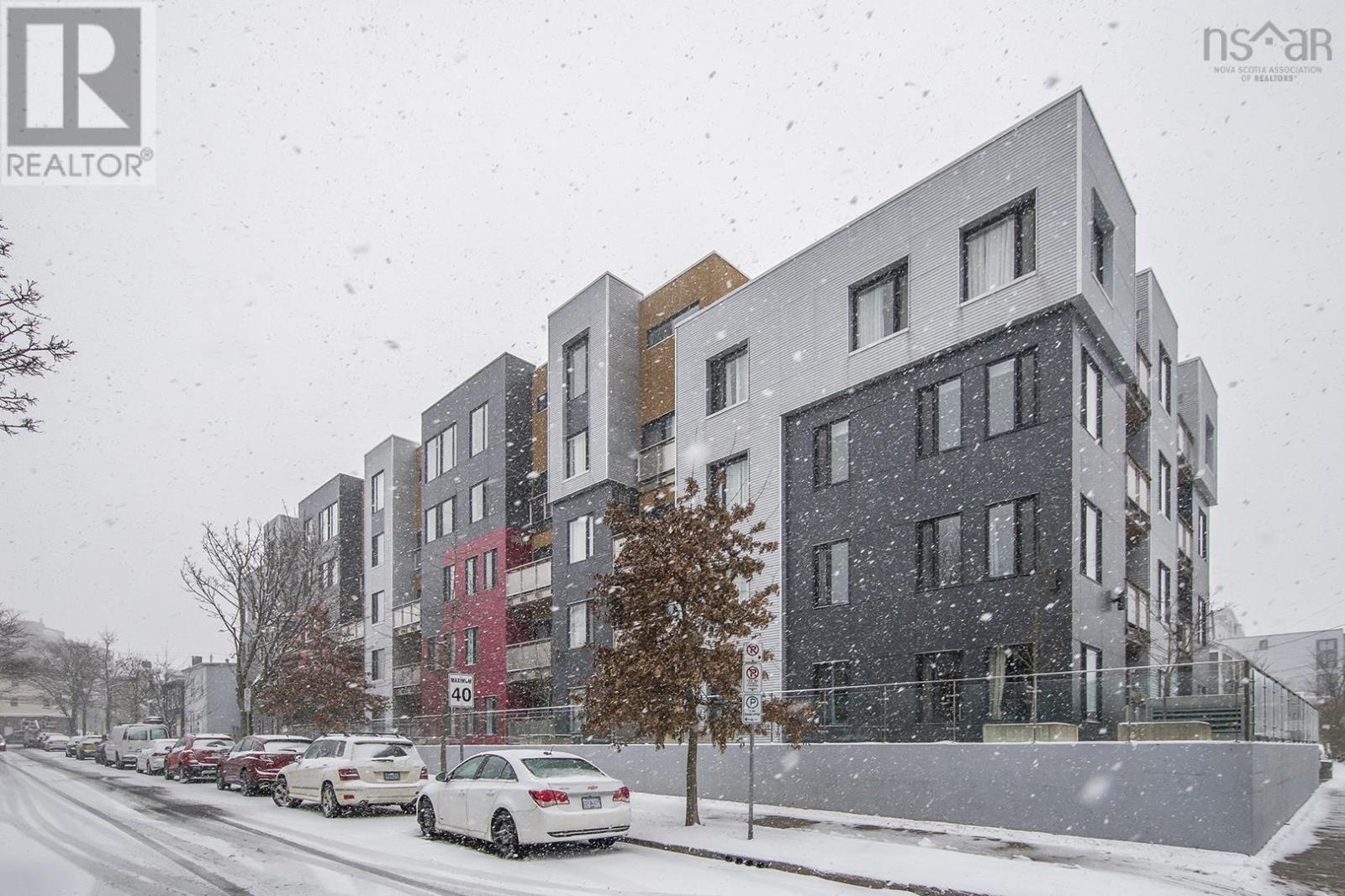 Property 39 of 41 of 213 5677 Harris Street