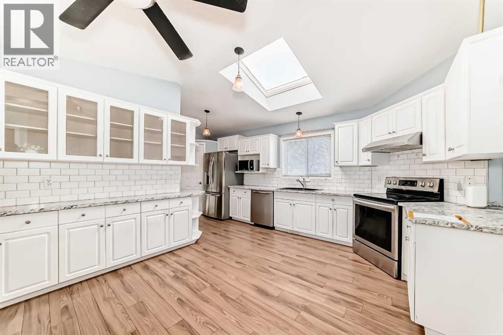 Single Family House Mobile Home for Sale in  Burroughs Circle NE Monterey Park Calgary 