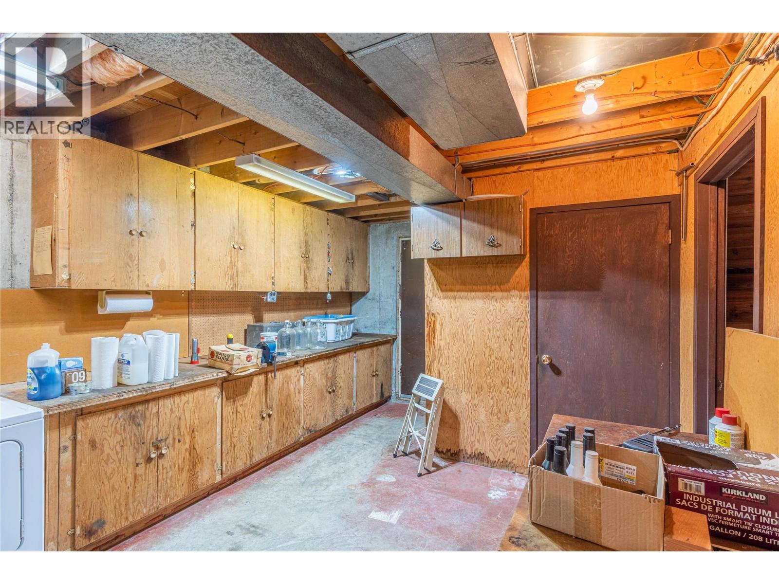 1118 Chateau Street - 26