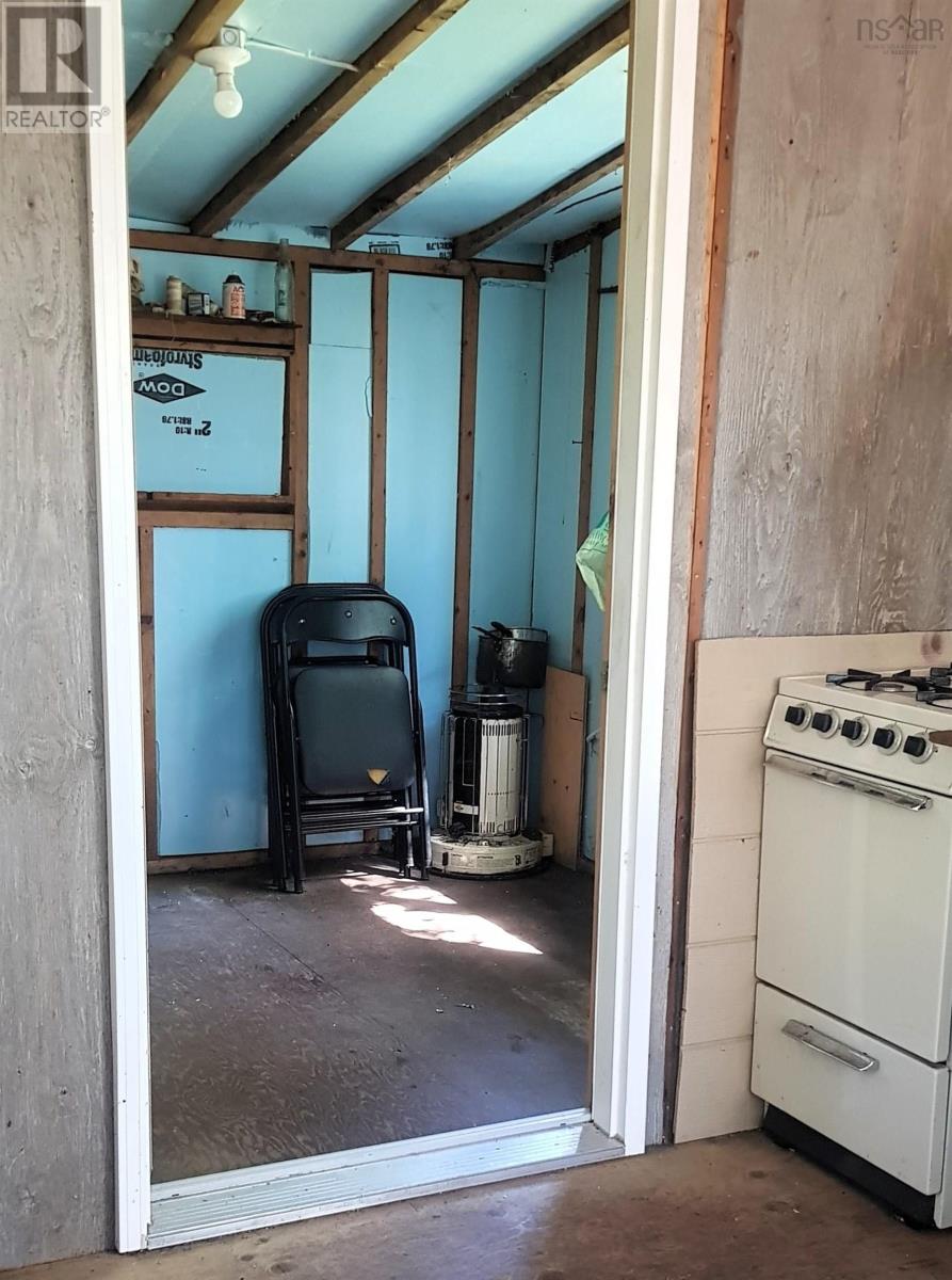 Property 16 of 24 of Lot Middle Road