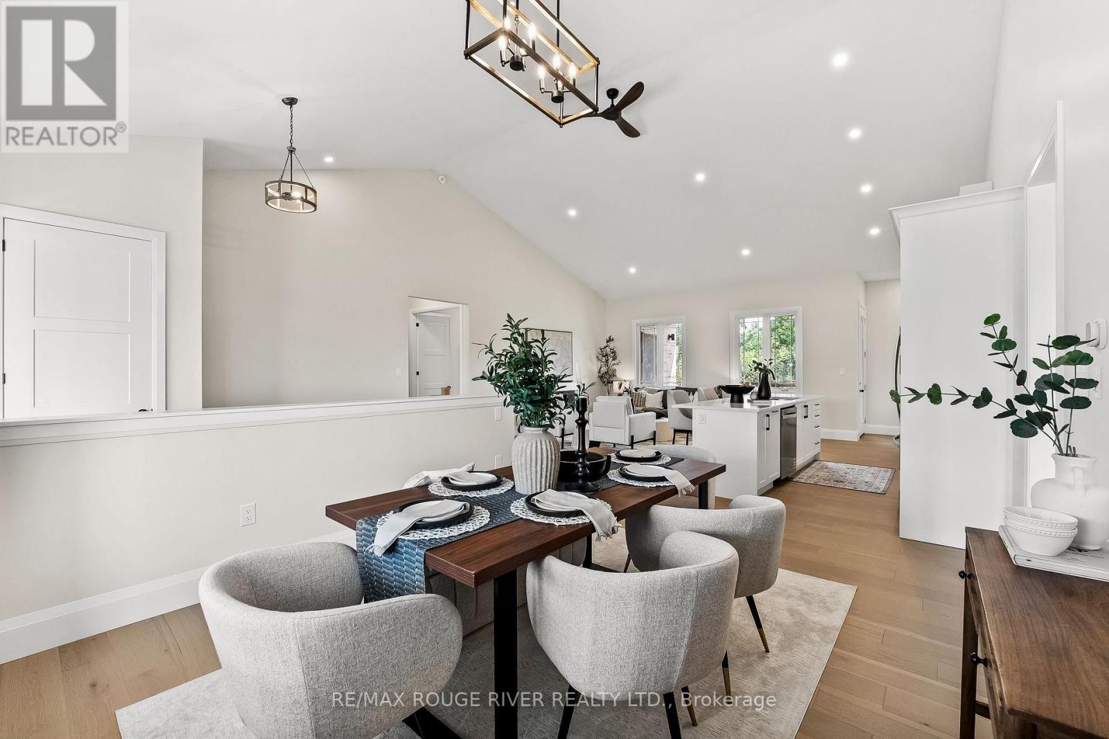 8 CAMERON COURT - 11