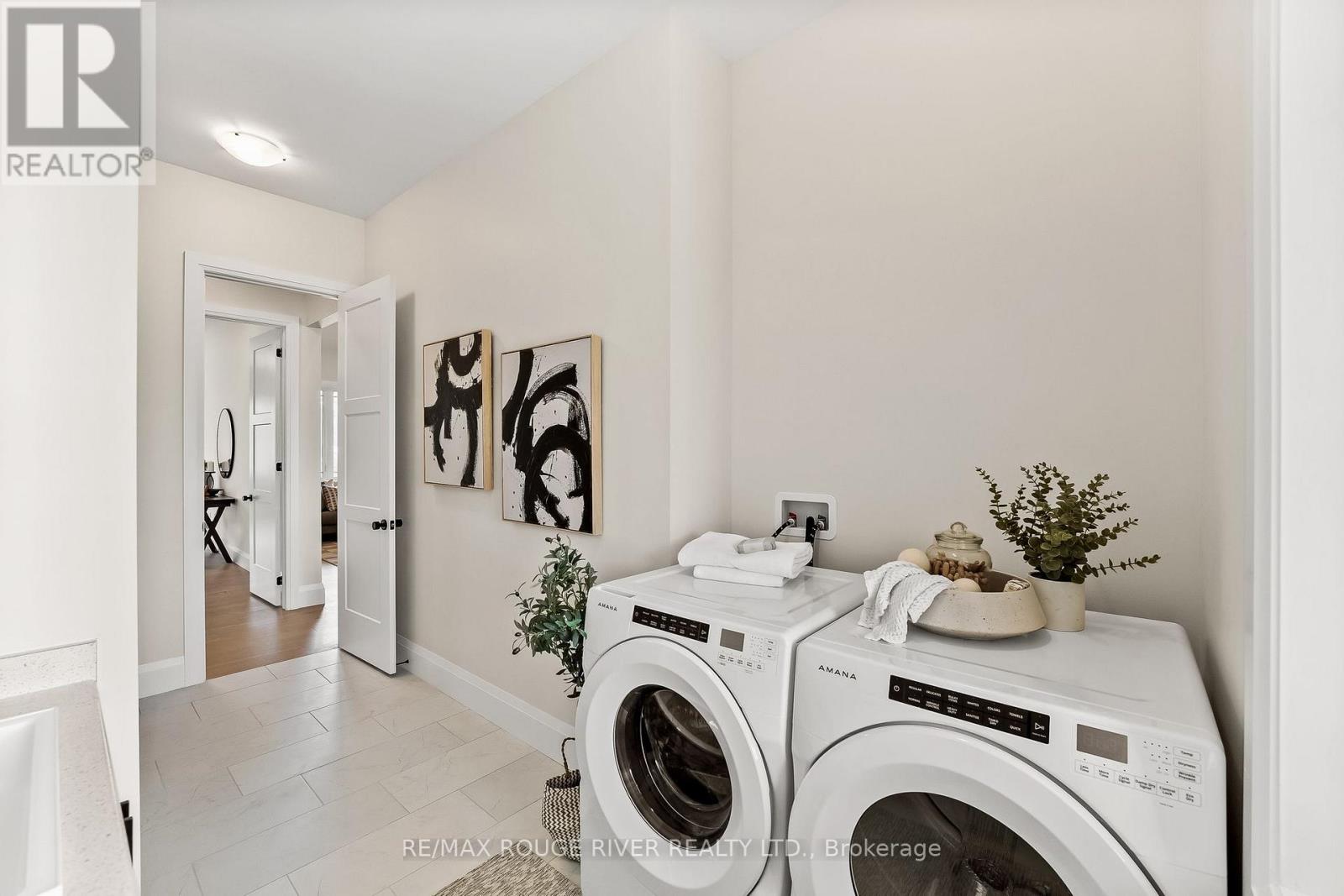 8 CAMERON COURT - 21