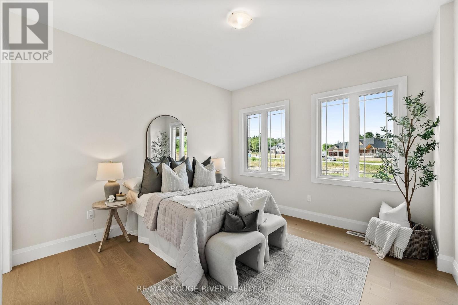 8 CAMERON COURT - 22
