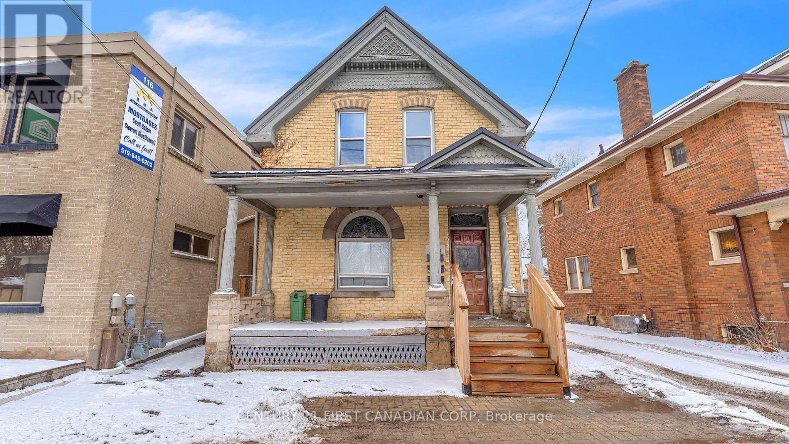 118 Wharncliffe Road South