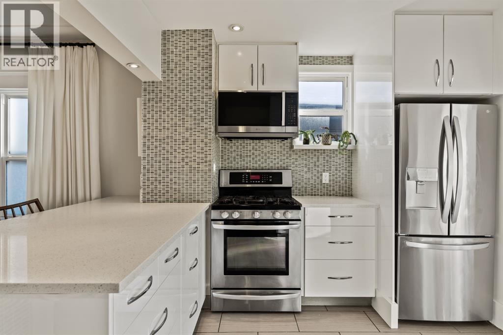 Single Family House for Sale in   Avenue SE Ramsay Calgary 