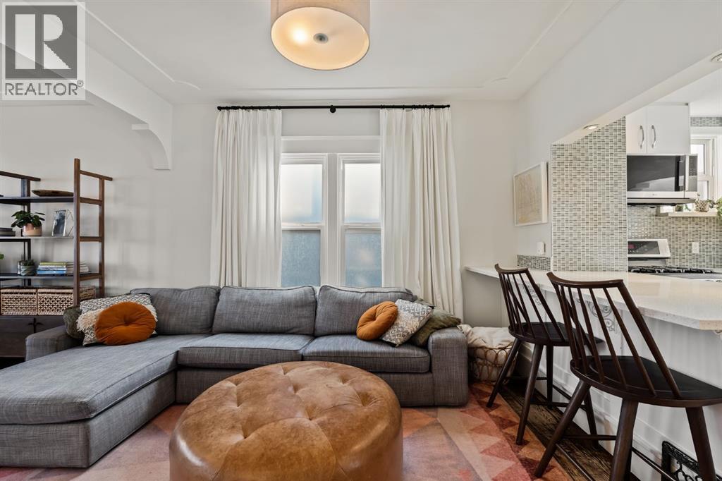 Single Family House for Sale in   Avenue SE Ramsay Calgary 