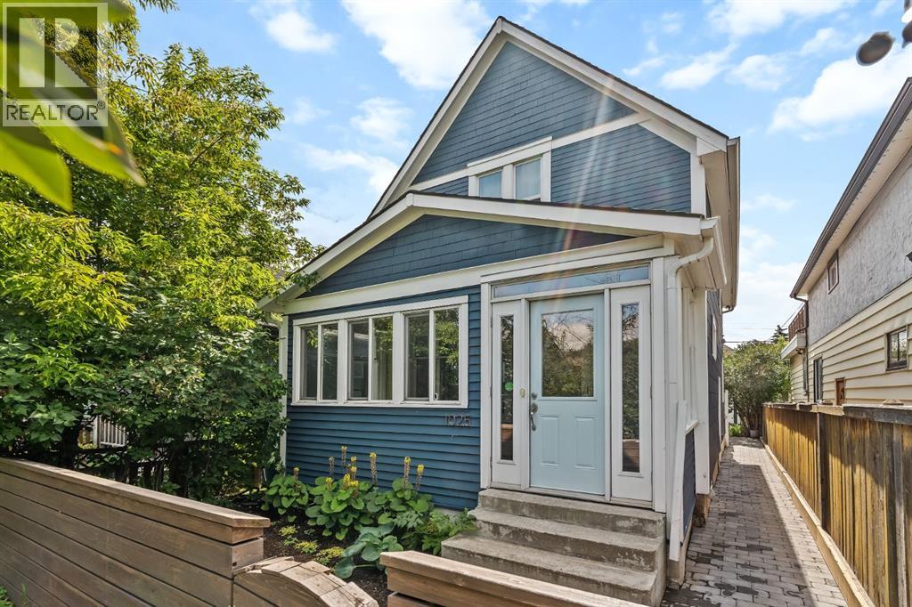 Single Family House for Sale in   Avenue SE Ramsay Calgary 