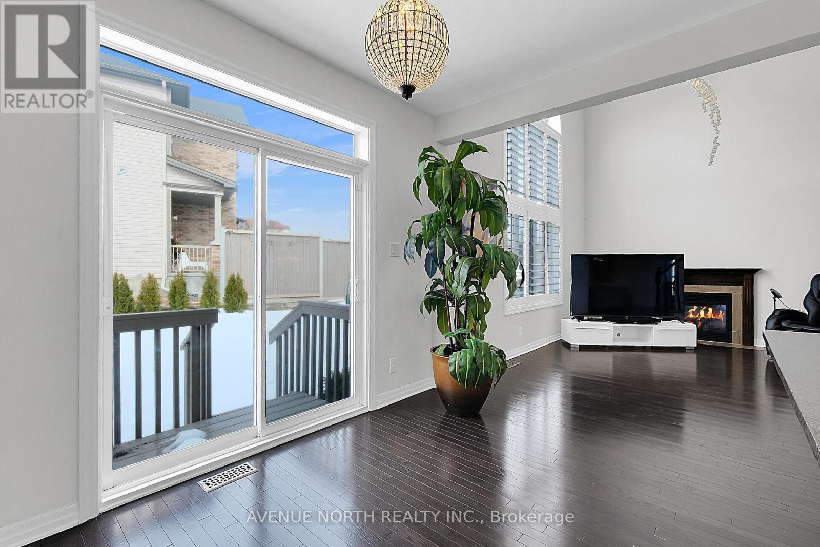 429 DOVEHAVEN STREET — photo 20