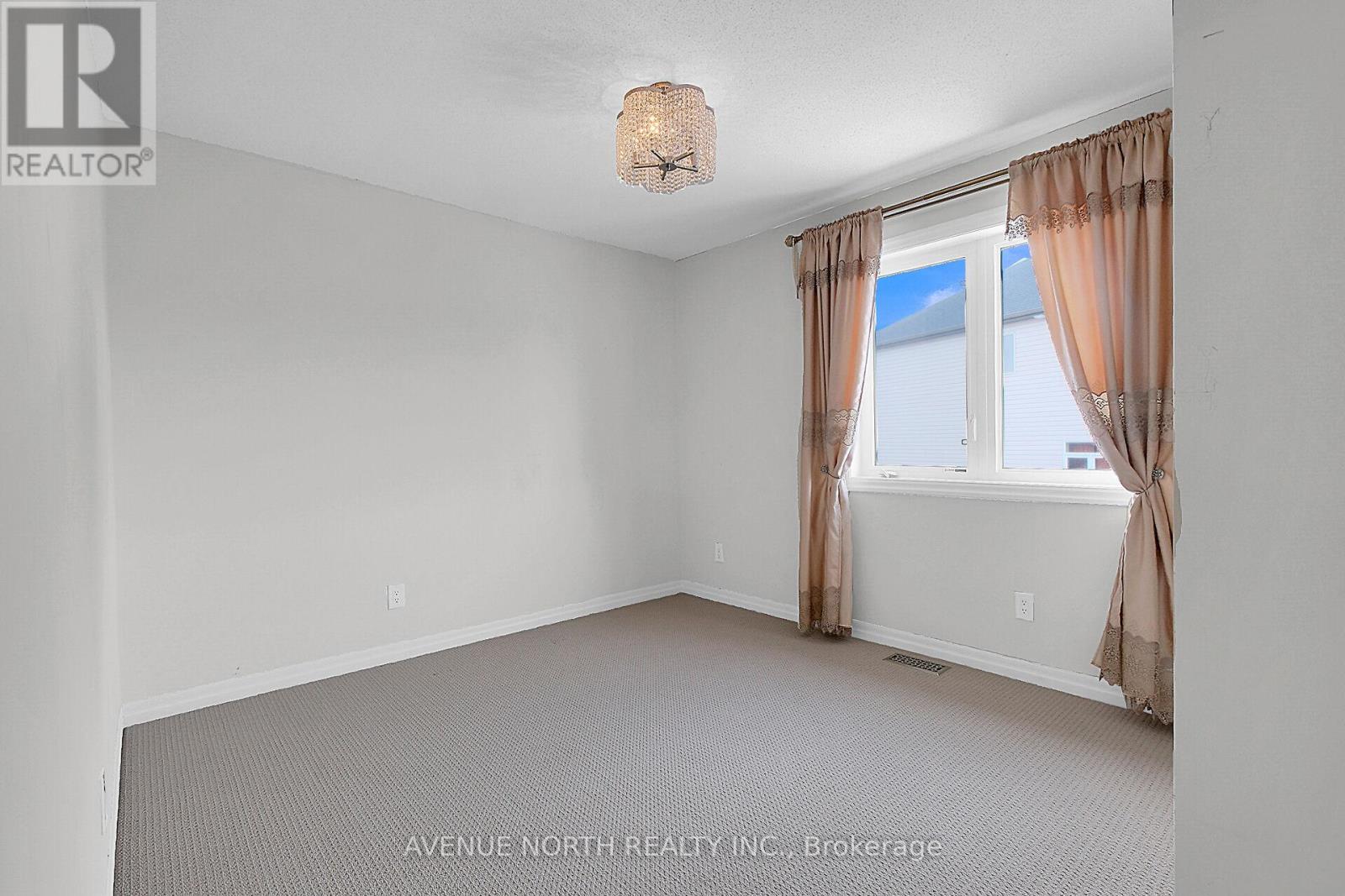 429 DOVEHAVEN STREET — photo 26